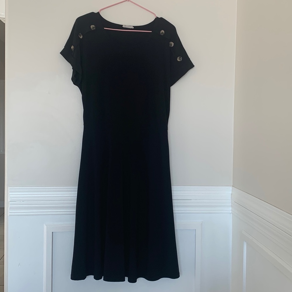 Comfy Casual Black Dress - Picture 1 of 7